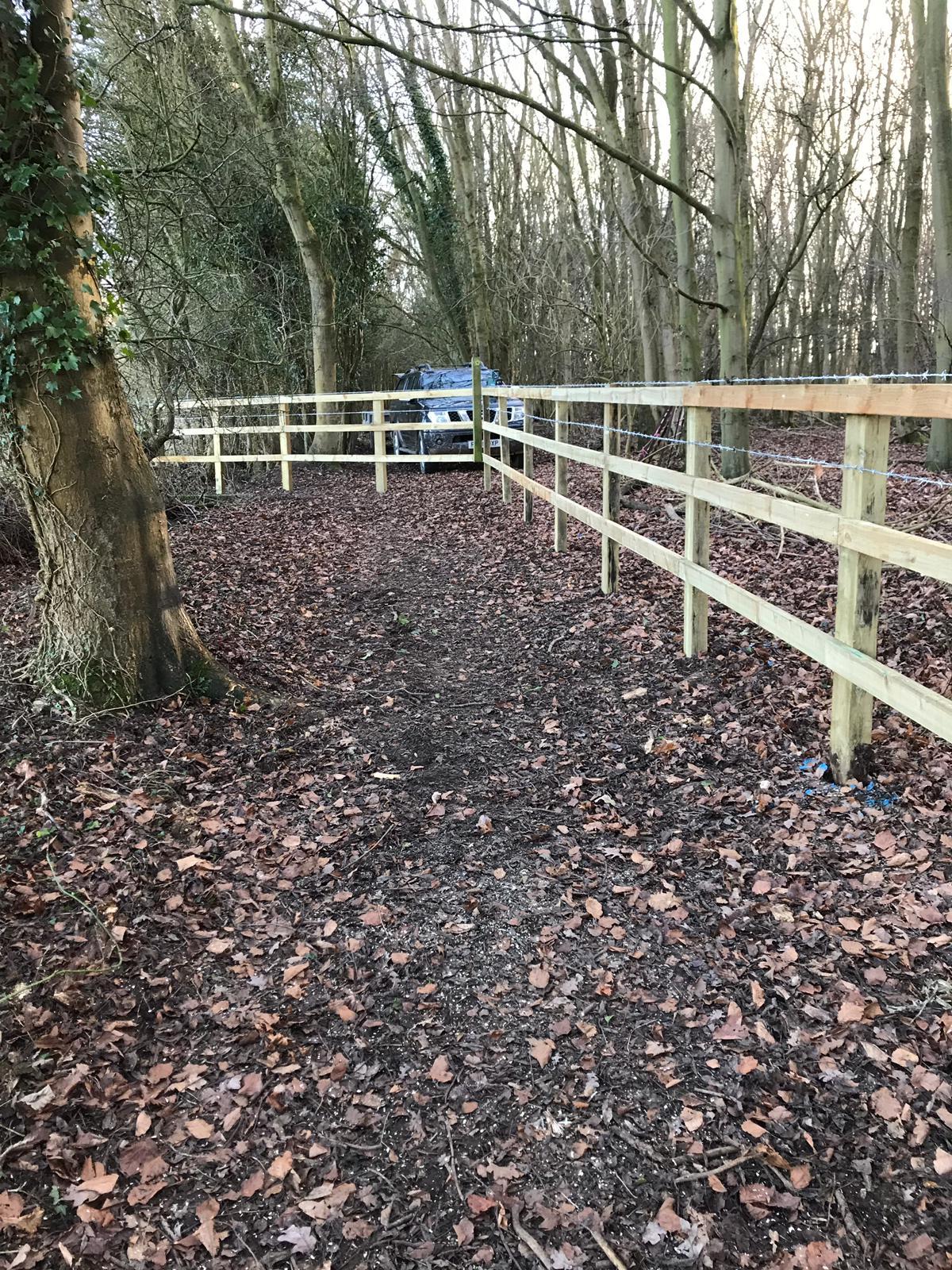 Post and Rail Perimeter fencing - photo 4