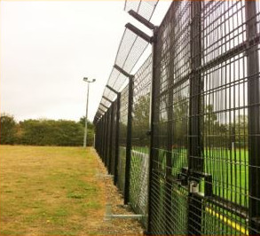 Chancellor Park - Ball Court Fencing