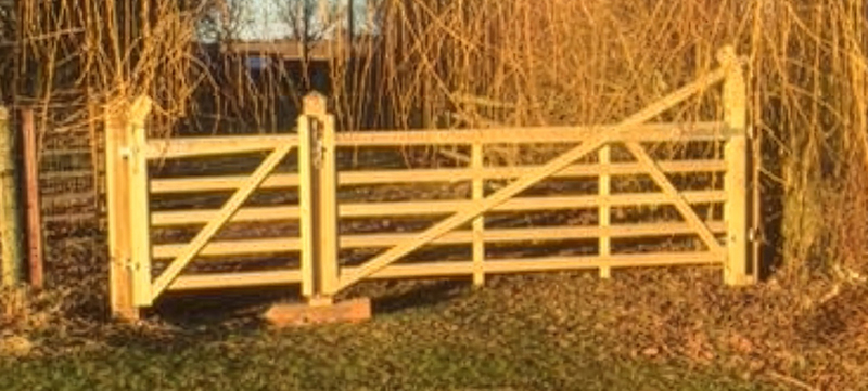 Estate 5 bar timber gates installed at property in Epping