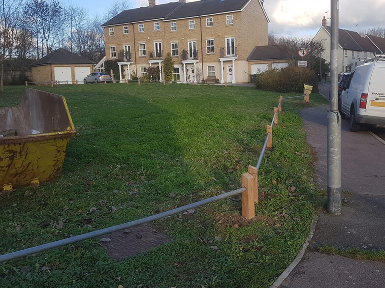 Timber Knee Rail - Uttlesford Project Gallery 4