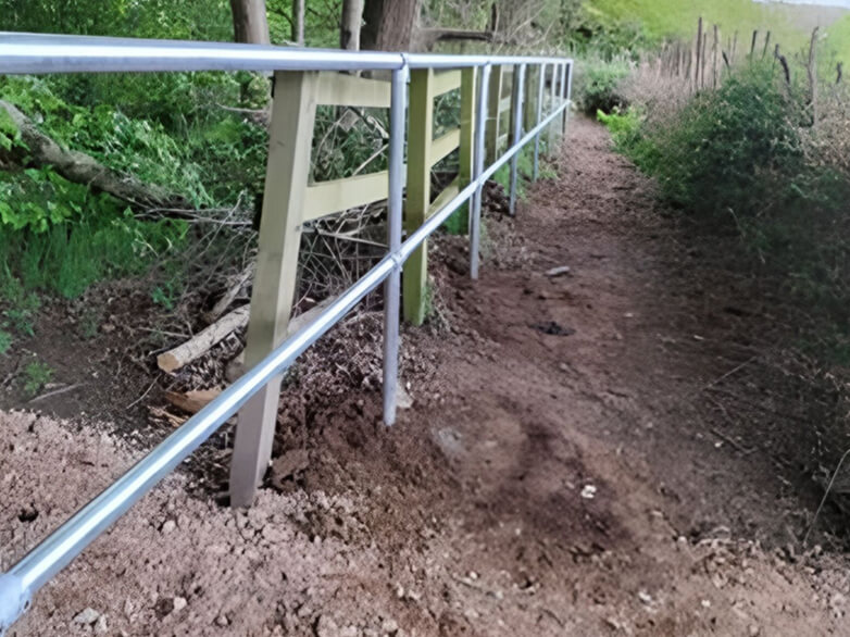 Galvanised Tube Railings Fencing 3