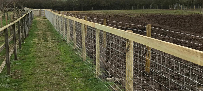Double Stand Off Fence at Lee Valley Regional Park