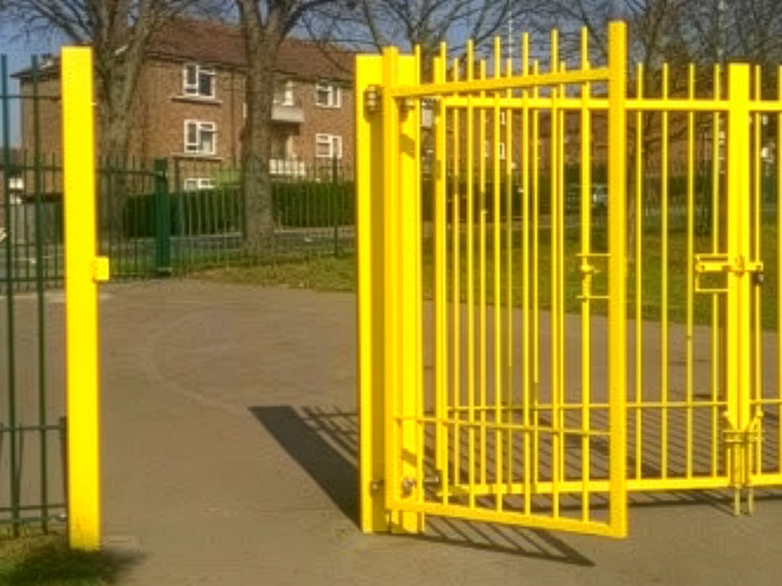 Heavy gate welding modification in progress