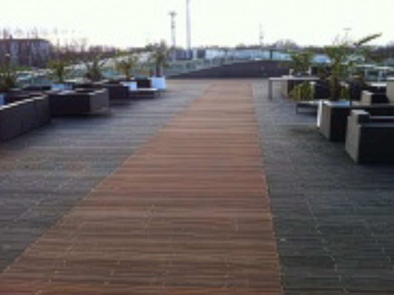 Lee Valley Farm Decking Project - 13