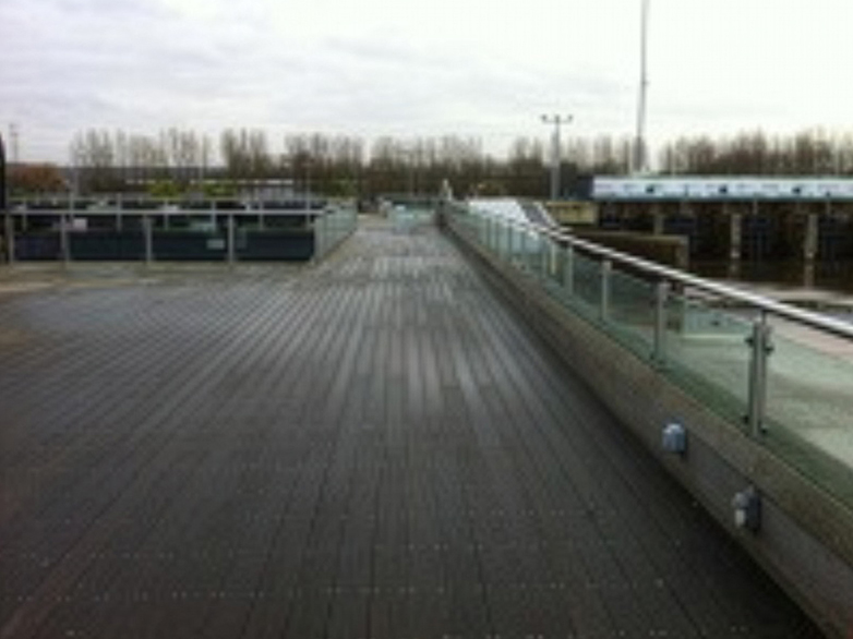 Lee Valley Farm Decking Project - 5