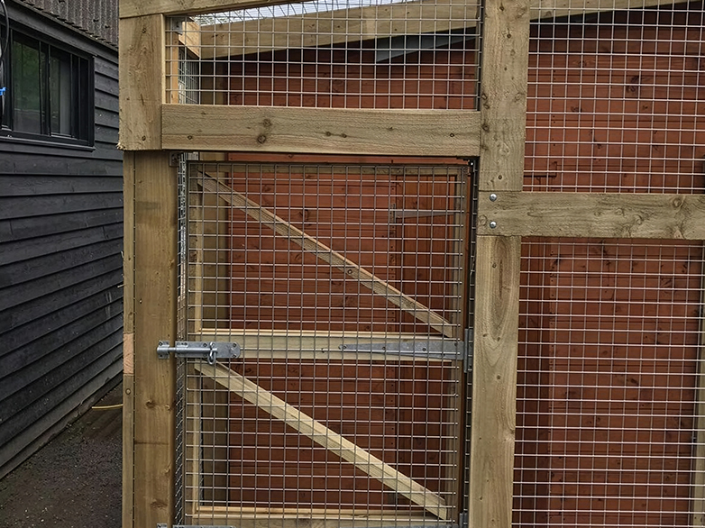 Lemur Enclosure - Oaklands College Project - 5