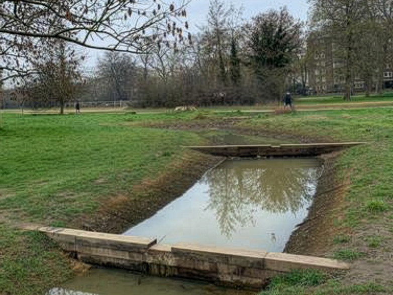 Morticed Post & Rail - Hyde Park, London - 1