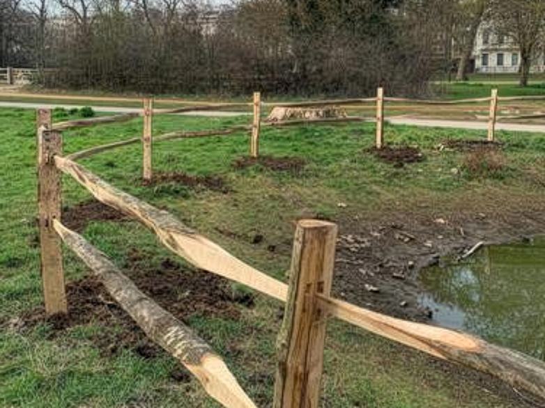 Morticed Post & Rail - Hyde Park, London - 3