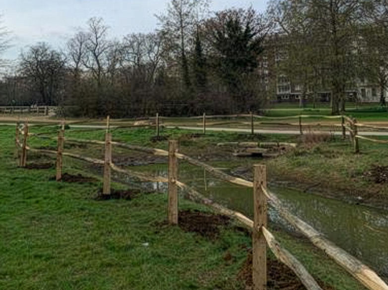 Morticed Post & Rail - Hyde Park, London - 4