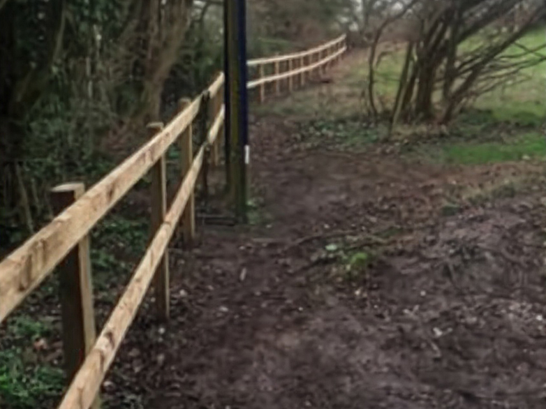 Post and Rail - St Mary's Church, Shenfield - 7