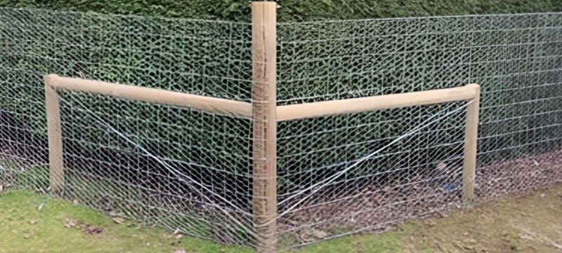 Horse and Rabbit Netting Installed in Garden Border