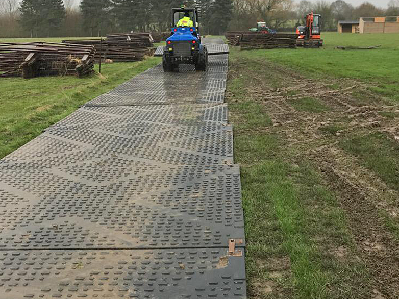 Trackway Mats Installed on Wet Ground