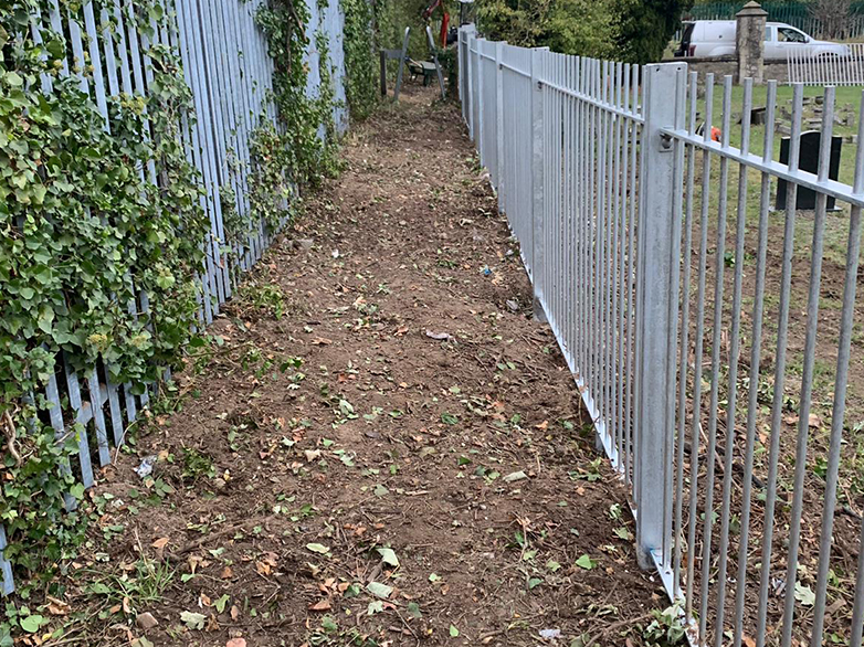 Vertical Metal Railings - Thurrock Council Project - 1