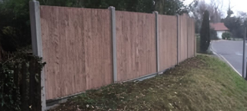Closeboard fence installation in Epping