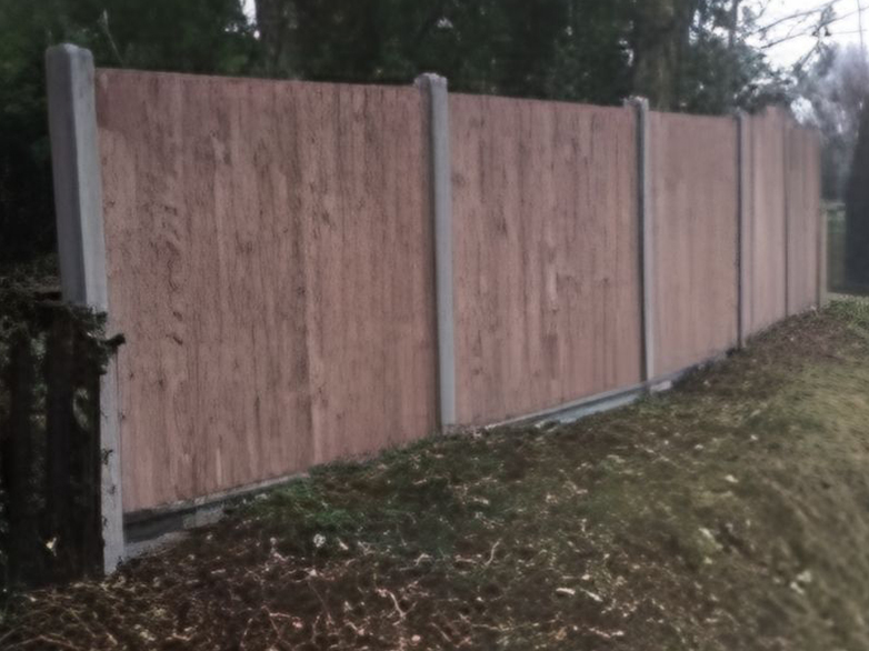 Newly installed closeboard fencing