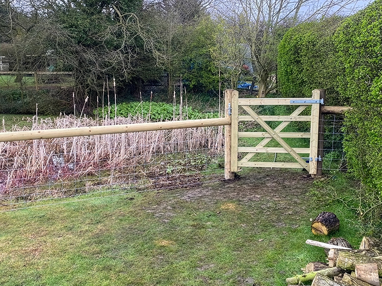 Child-Friendly Safety Pond Fencing Project - 2