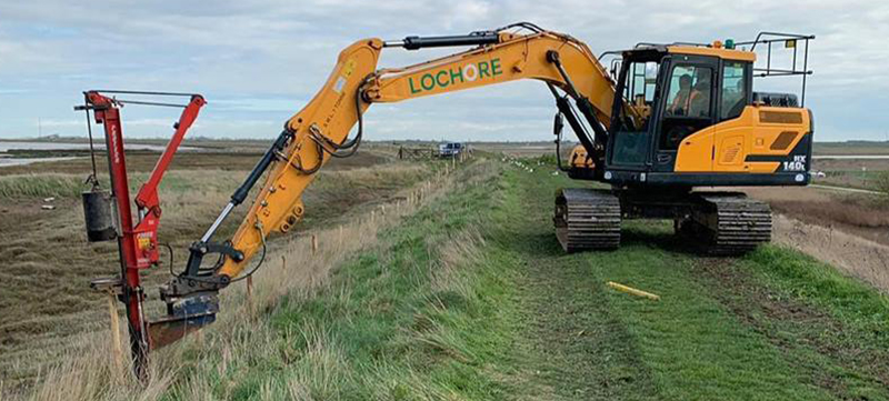 Sea Wall Fencing with Tornado Wire and Chestnut Posts