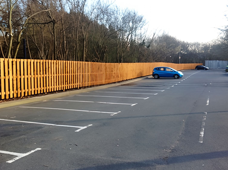 Neat Hit and Miss Fence Line Sainsbury's Hendon