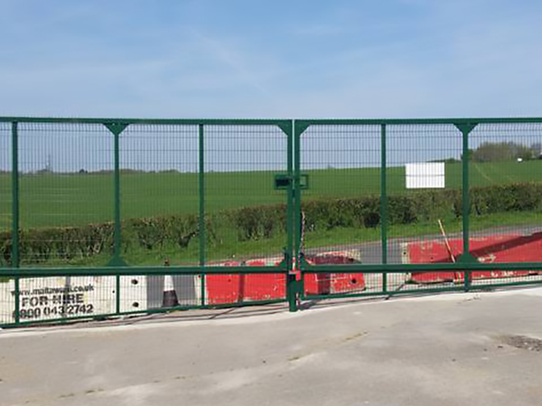 8m Meshed Gates 3