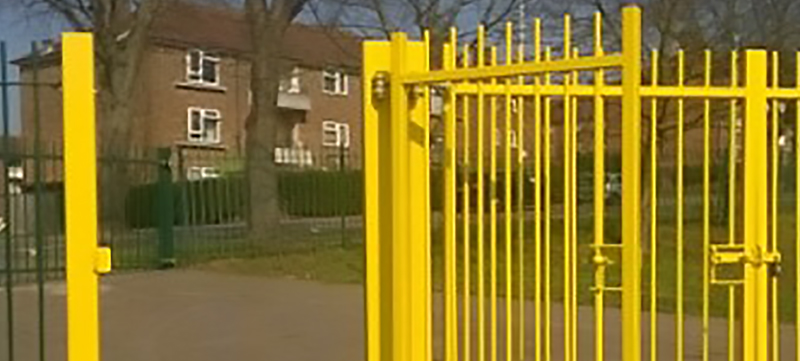 Heavy Gate Installation with Certified Welding