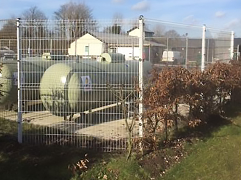 Mesh Panel Fence Gas Storage