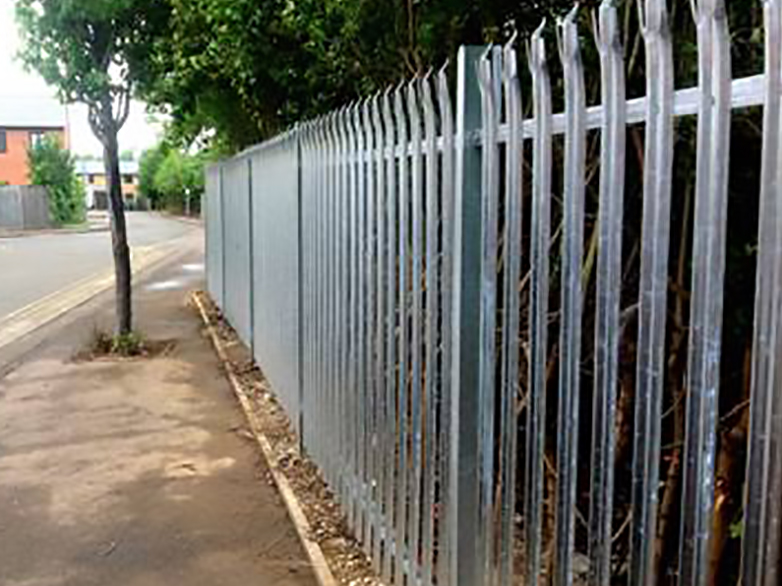 Folding Palisade Security Gate - Tesco Cambridge
