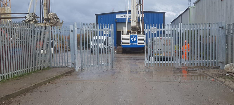 Tesco Cambridge Folding Palisade Gate Installation